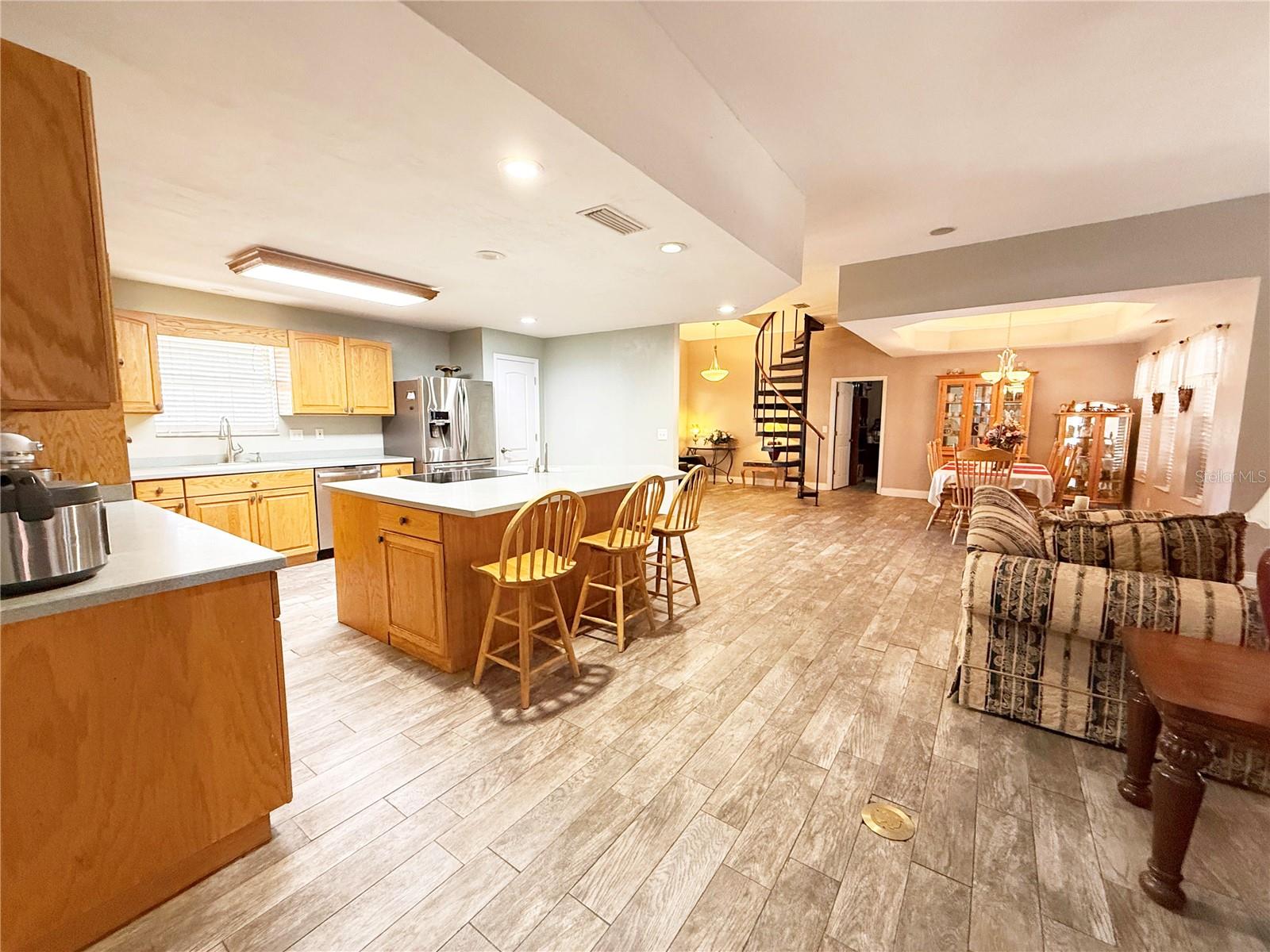 LANCASTER ESTATES - Residential