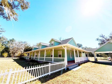 Photo of 2039 SW State Road 26, Trenton, FL 32693 (MLS # GC537438)