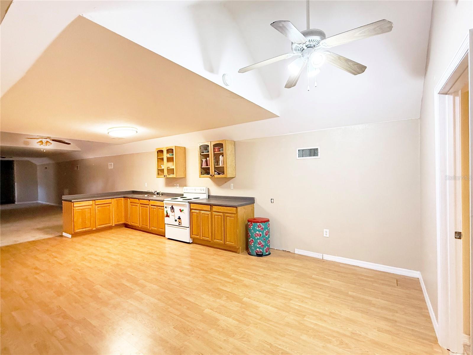 LANCASTER ESTATES - Residential