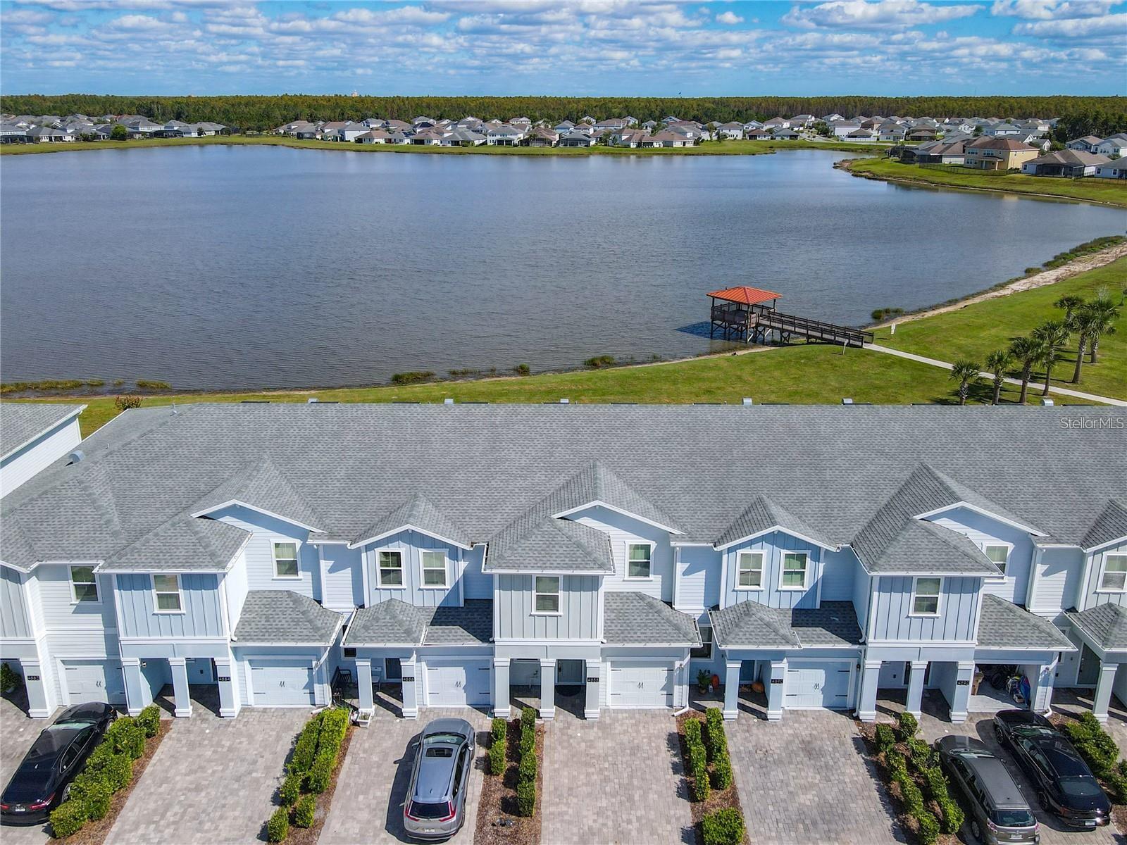 STORY LAKE-REFLECTIONS TOWNHOMES - Residential