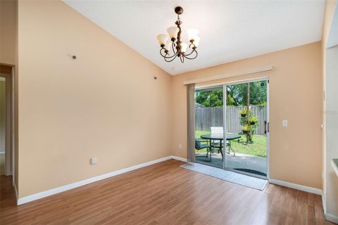 Single Family Residence in ORLANDO FL 3423 SNOWBELL COURT 12.jpg