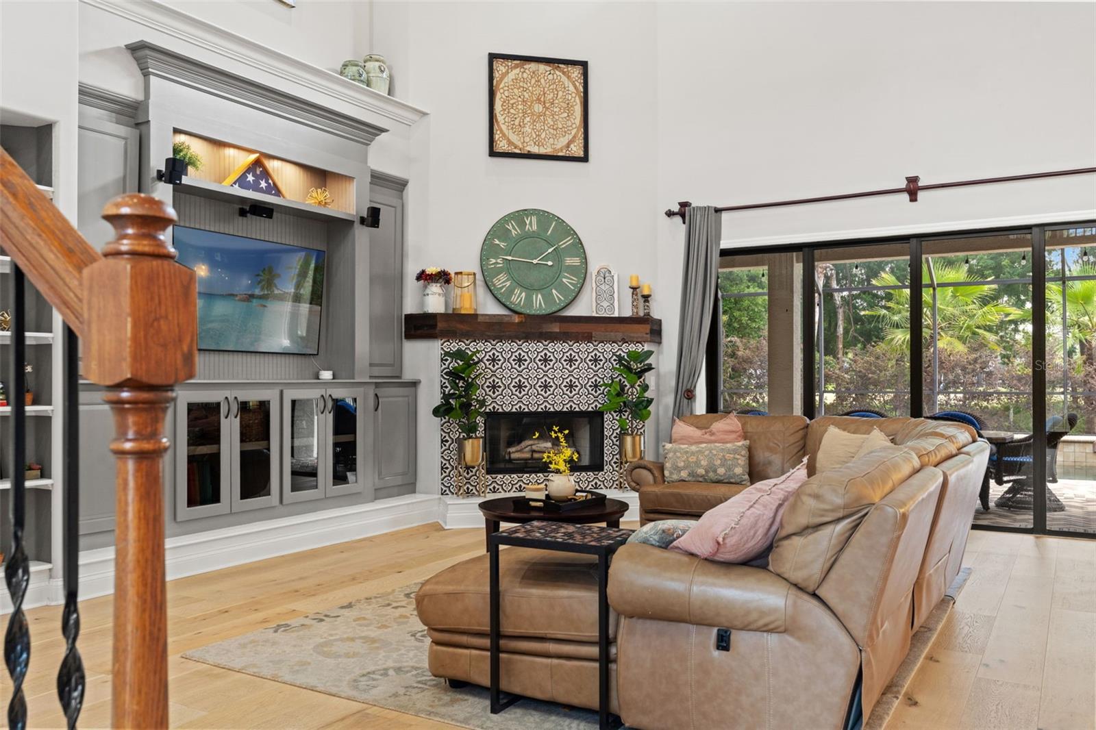 NINE EAGLES UNIT ONE SEC I - Residential