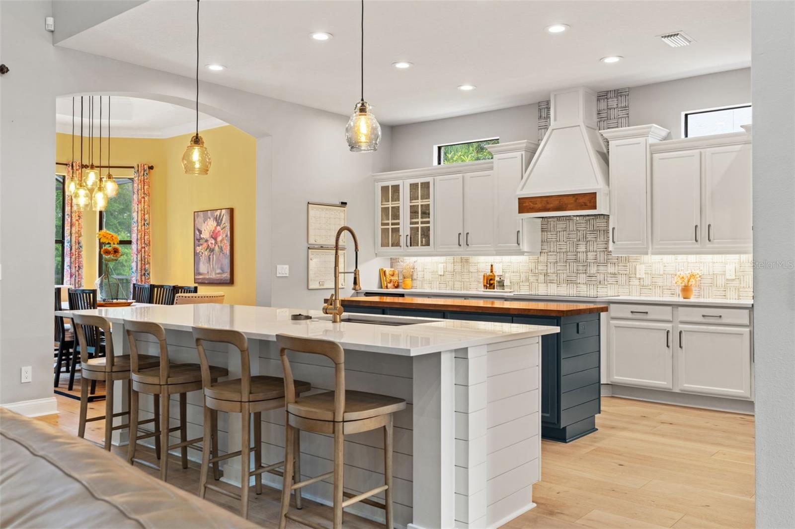 NINE EAGLES UNIT ONE SEC I - Residential