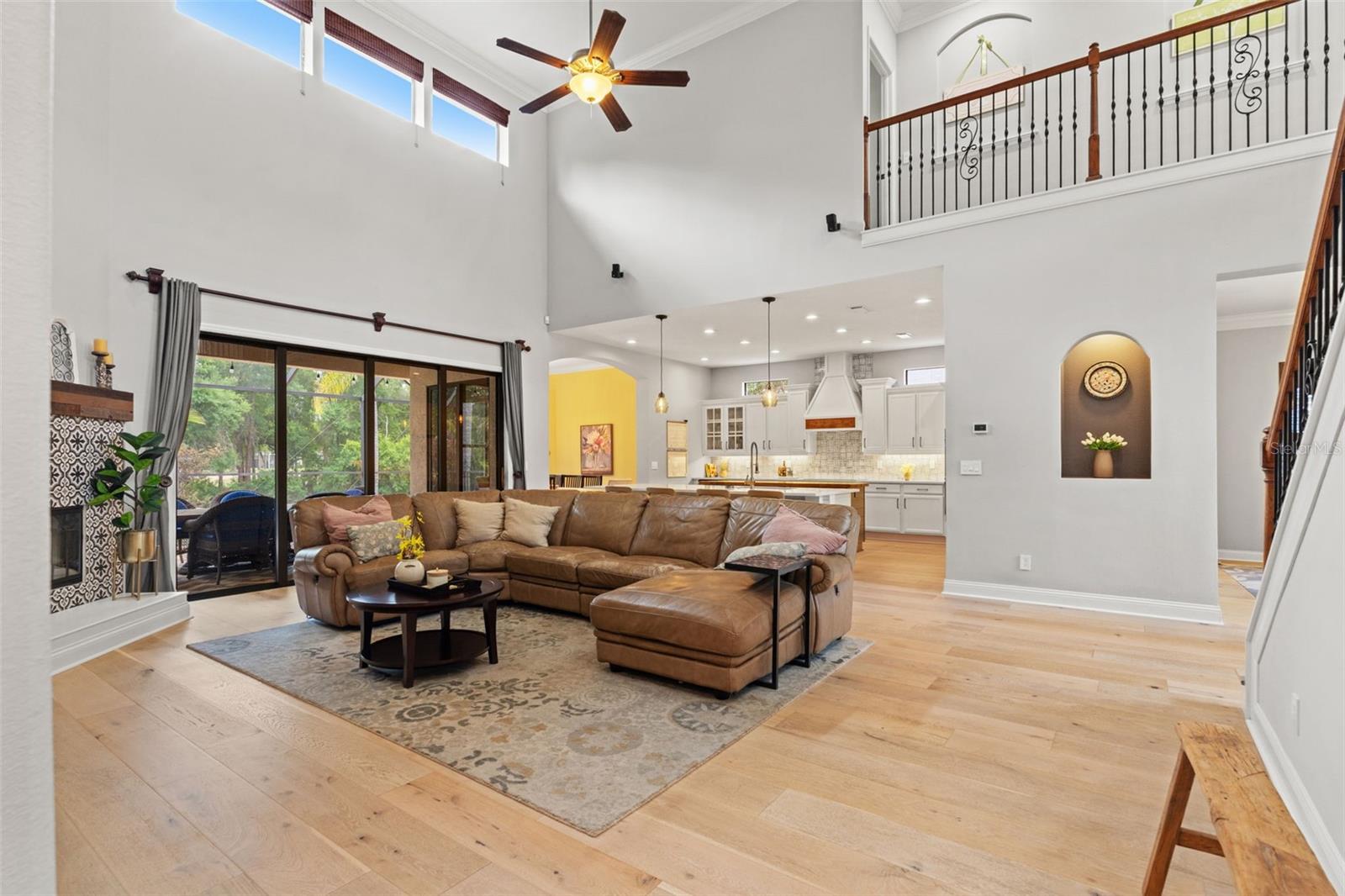 NINE EAGLES UNIT ONE SEC I - Residential
