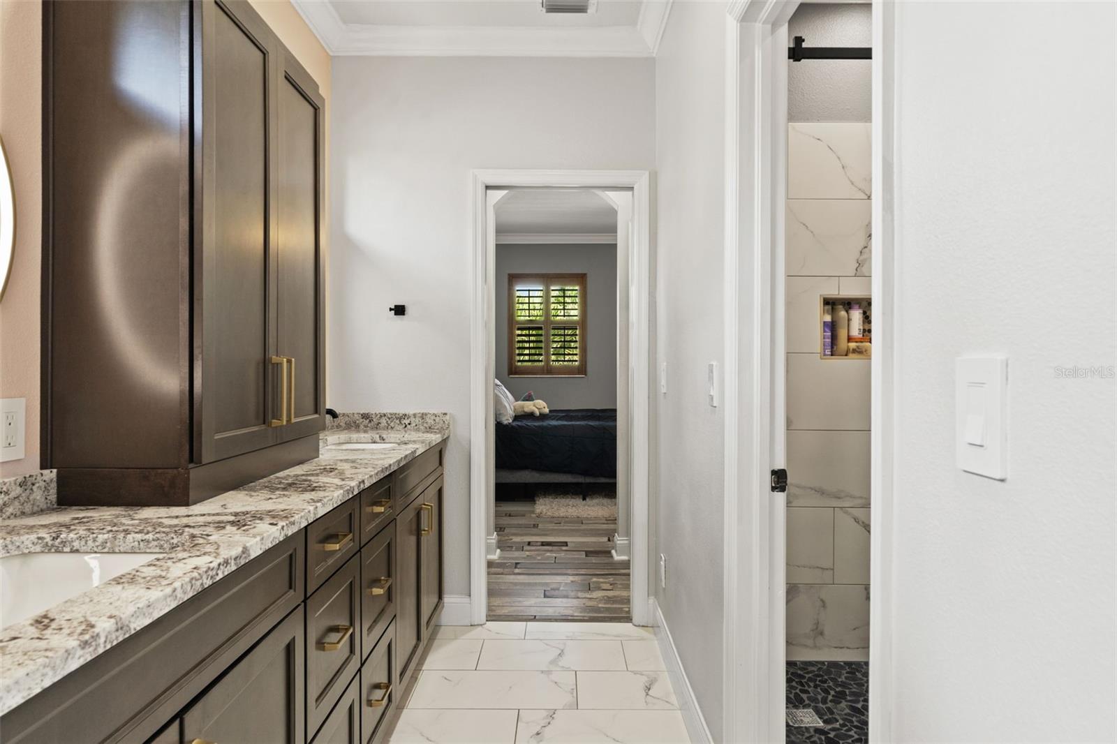 NINE EAGLES UNIT ONE SEC I - Residential