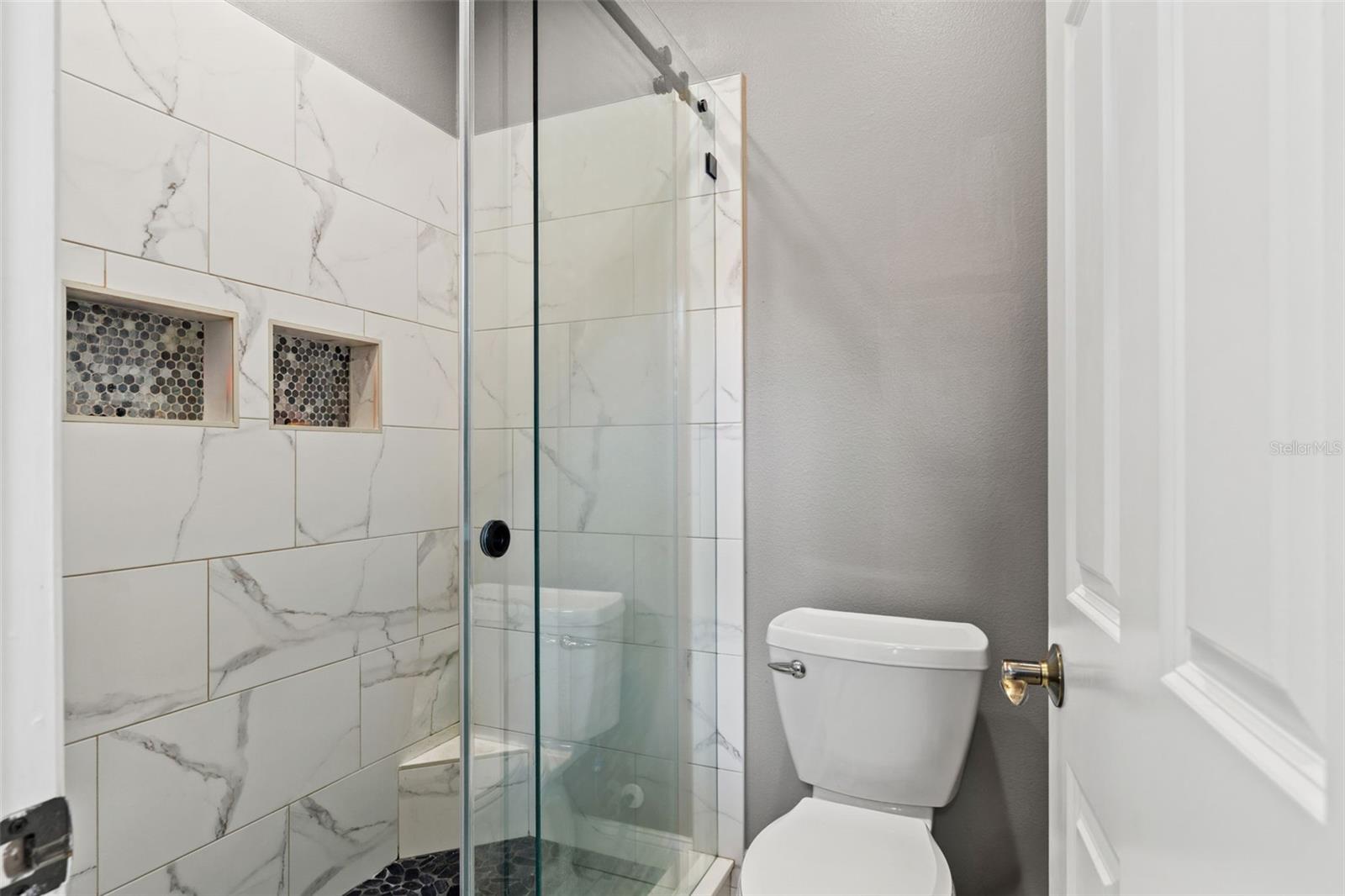 NINE EAGLES UNIT ONE SEC I - Residential