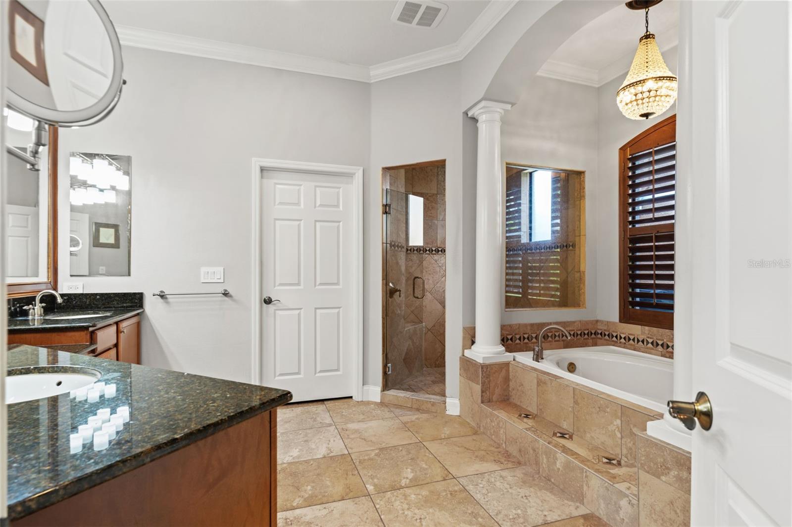 NINE EAGLES UNIT ONE SEC I - Residential