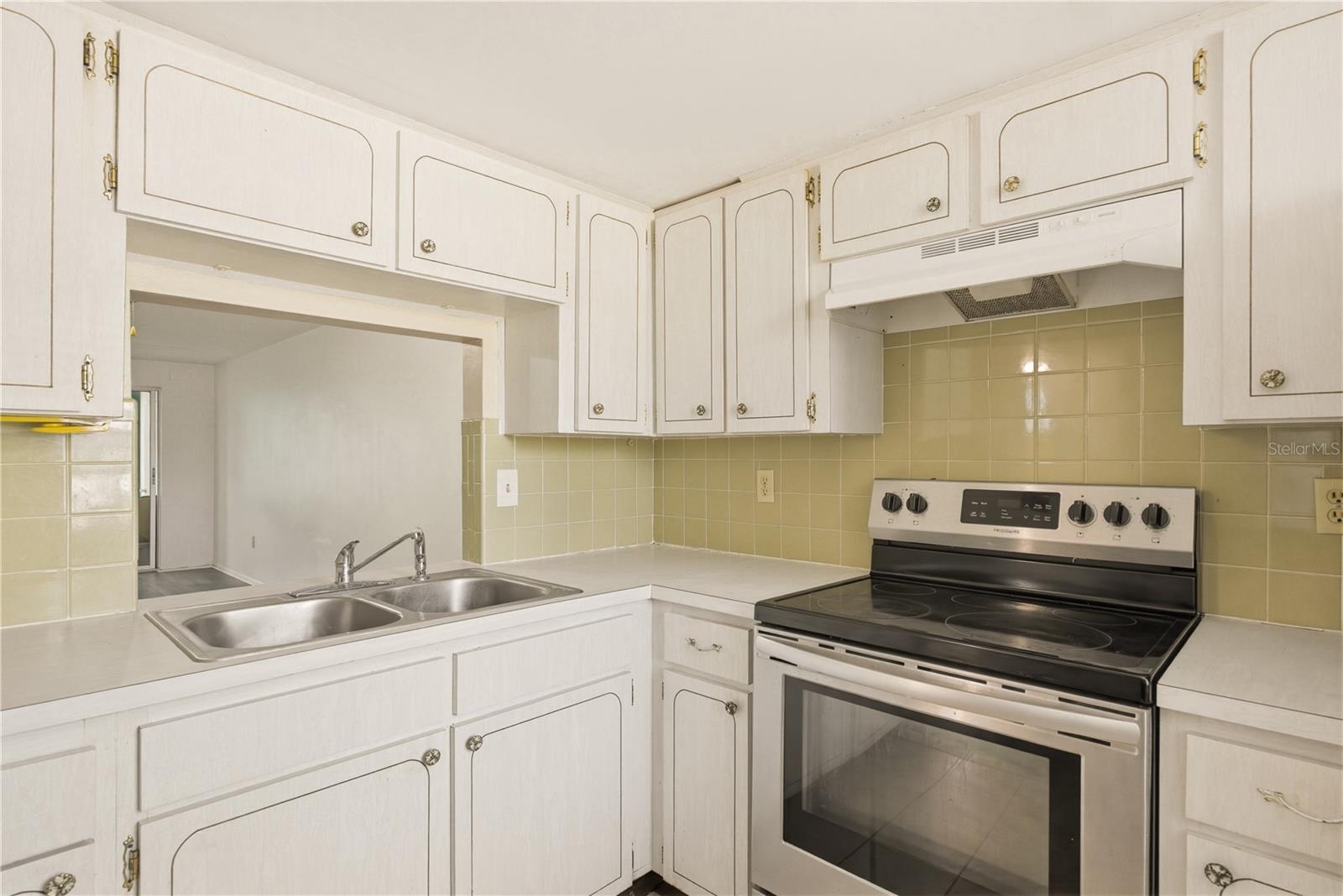 GARDENS BEACON SQUARE - Residential