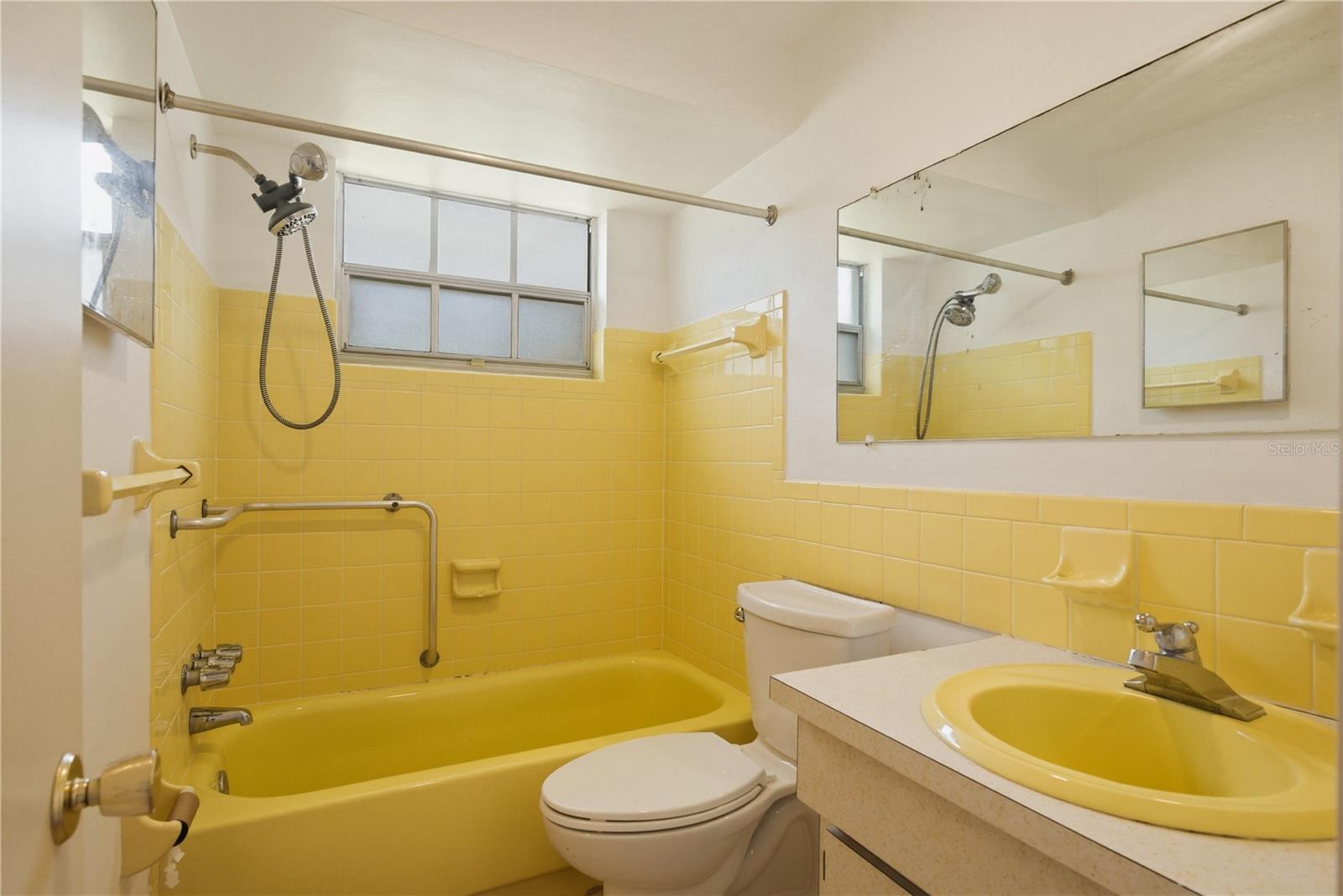 GARDENS BEACON SQUARE - Residential