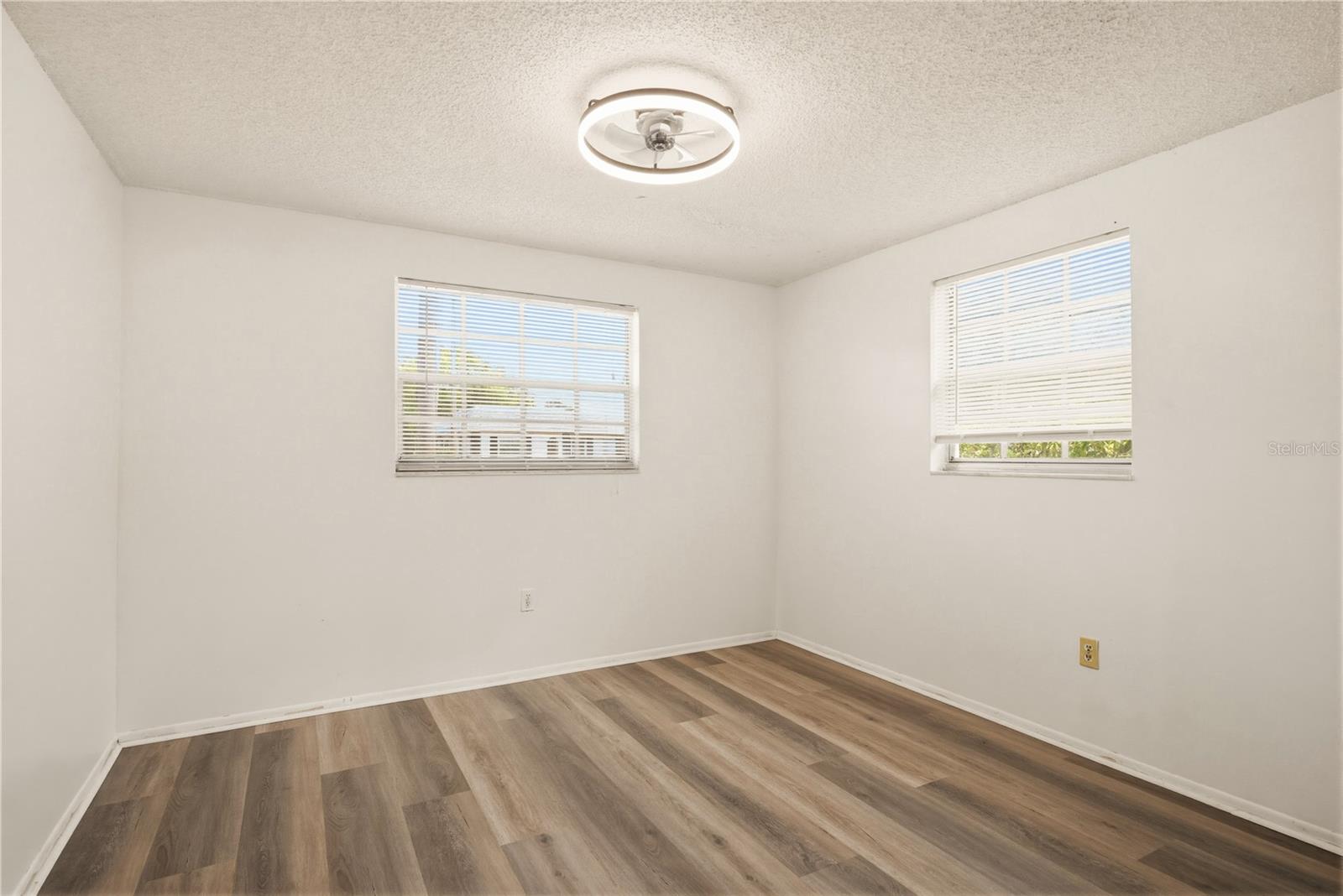 GARDENS BEACON SQUARE - Residential