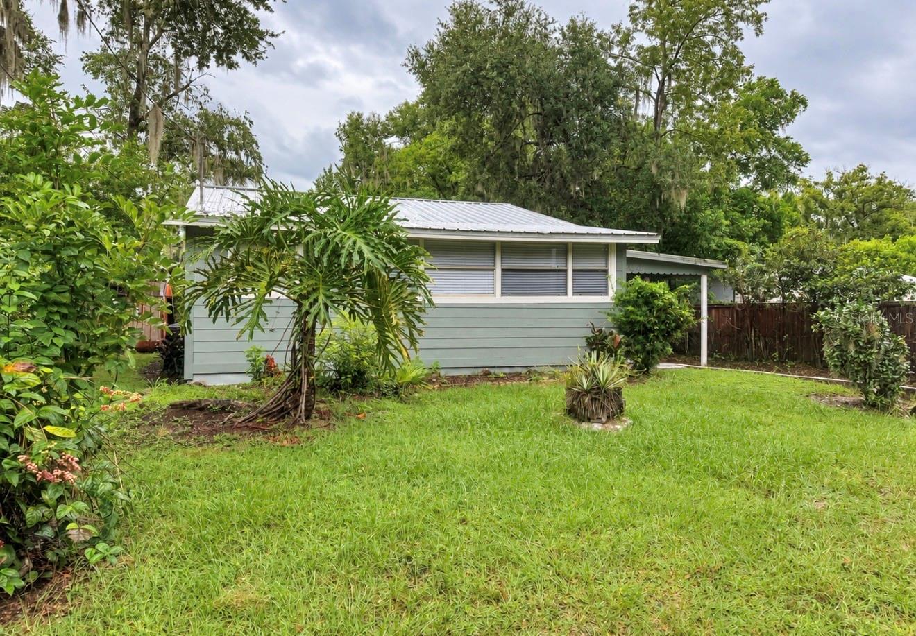 1204 N MORNINGSIDE DRIVE