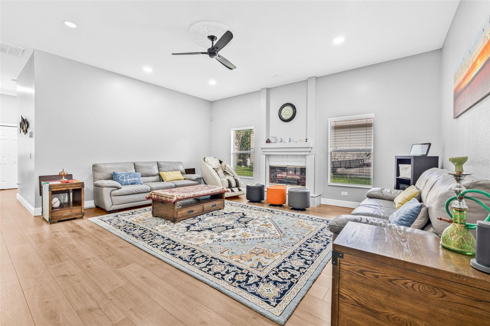 ROSA WOODS - Residential