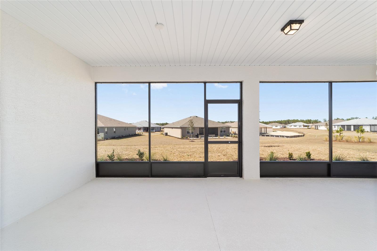 ON TOP OF THE WORLD - Residential