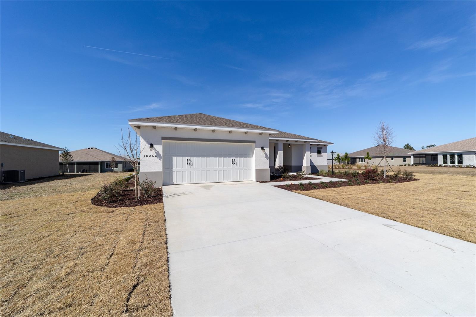 ON TOP OF THE WORLD - Residential