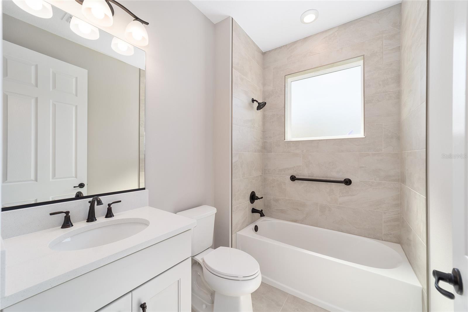 ON TOP OF THE WORLD - Residential