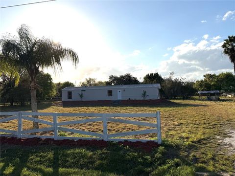 Photo of 530 N Datil Street, Clewiston, FL 33440 (MLS # TB8465965)