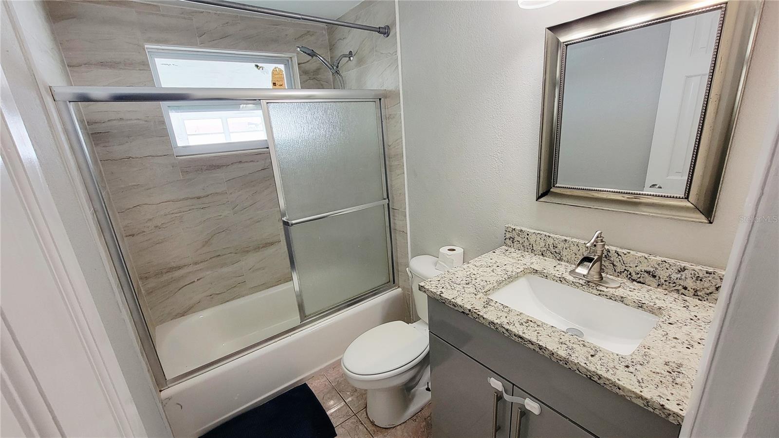 ALOHA GARDENS - Residential