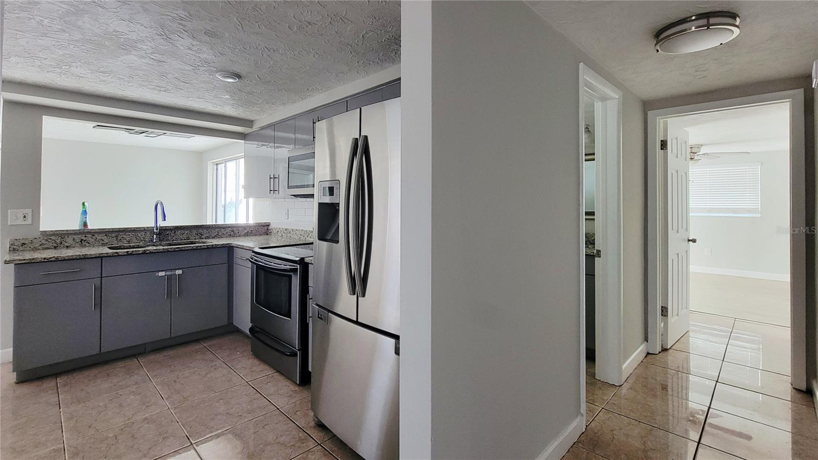 ALOHA GARDENS - Residential