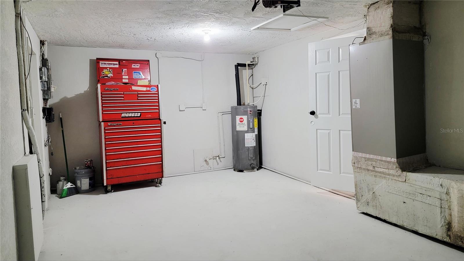 ALOHA GARDENS - Residential