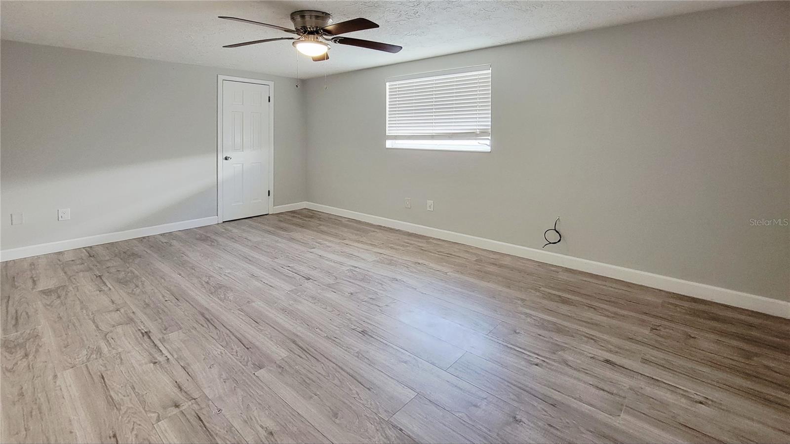 ALOHA GARDENS - Residential