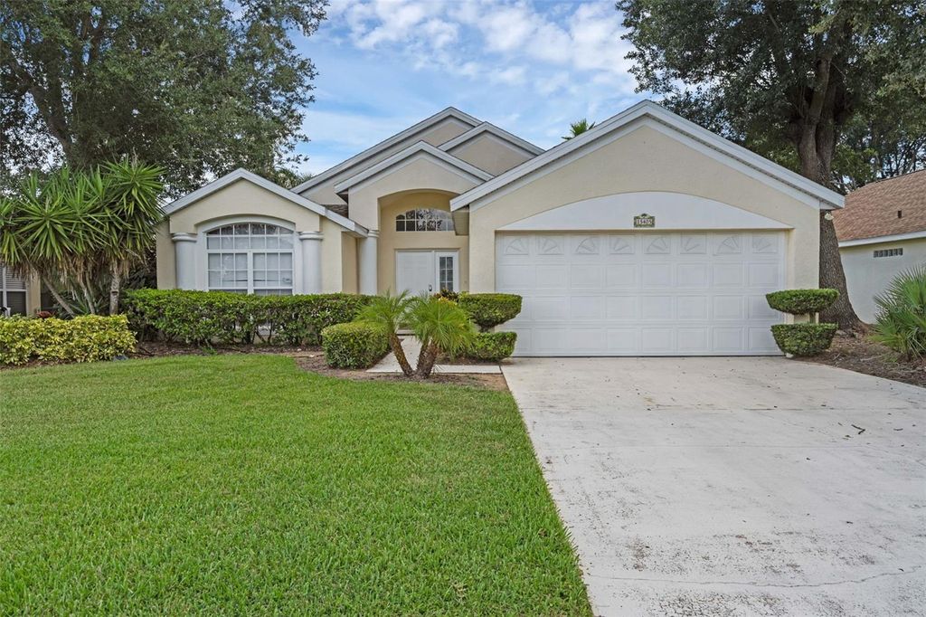 Photo of 15405 Bay Vista Drive, Clermont, FL 34714 (MLS # O6333303)