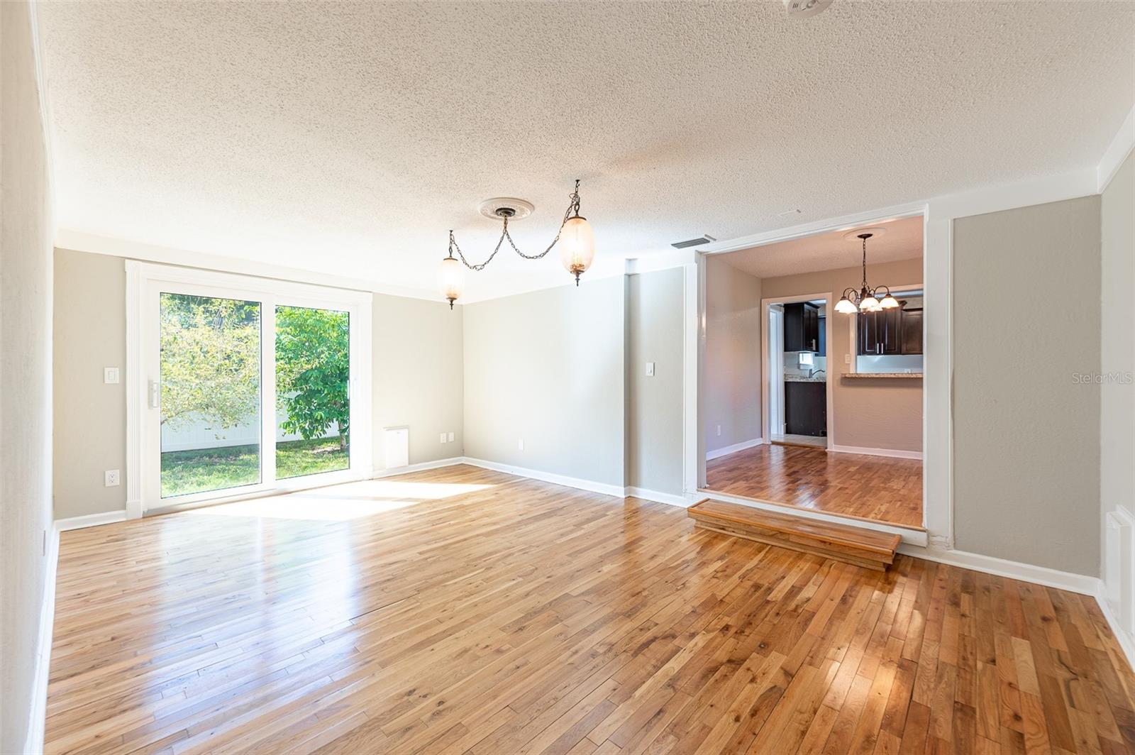 WOODSTOCK SUB - Residential