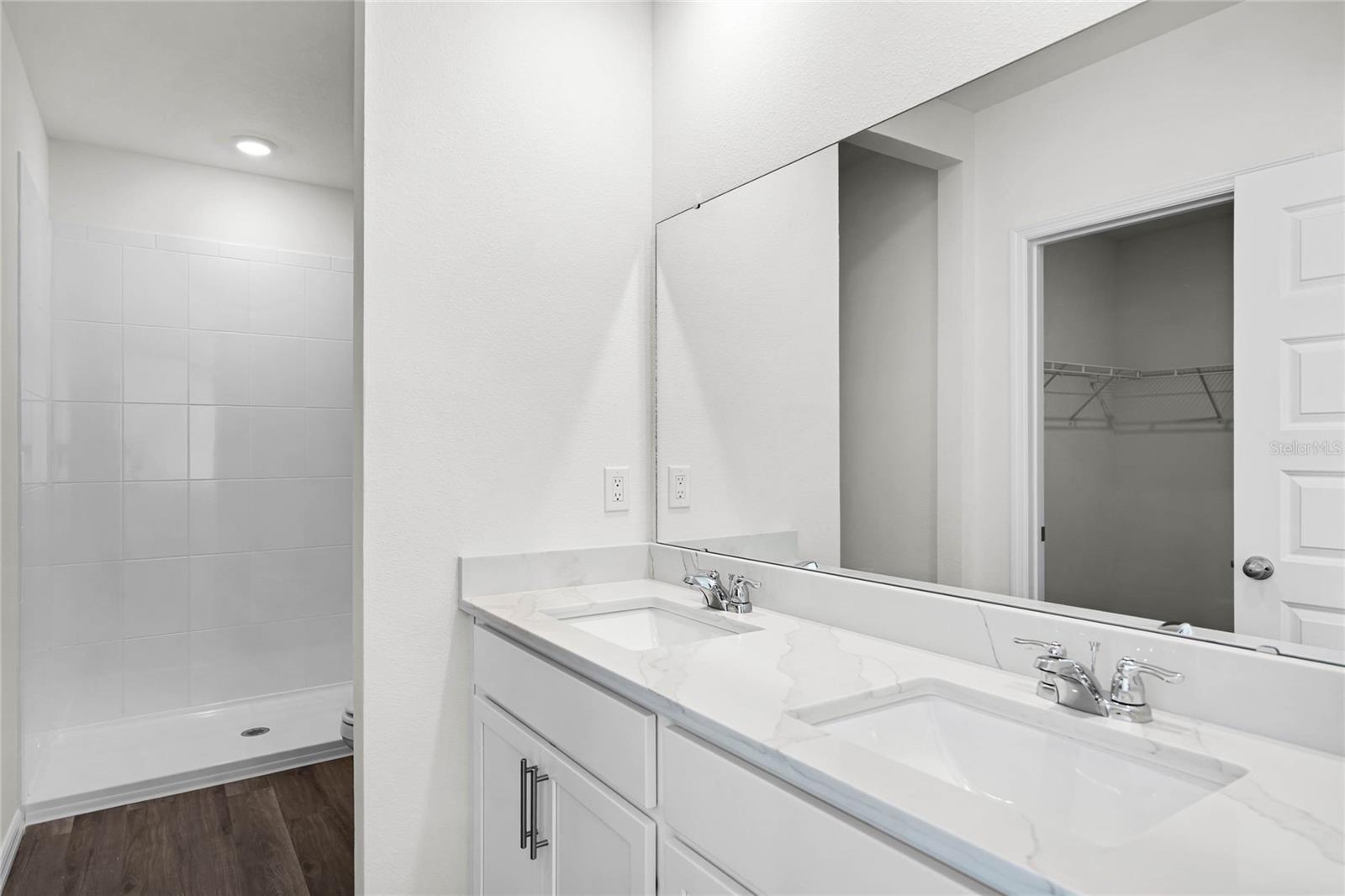 HARMONY ON LAKE ELOISE PHASE 2 - Residential