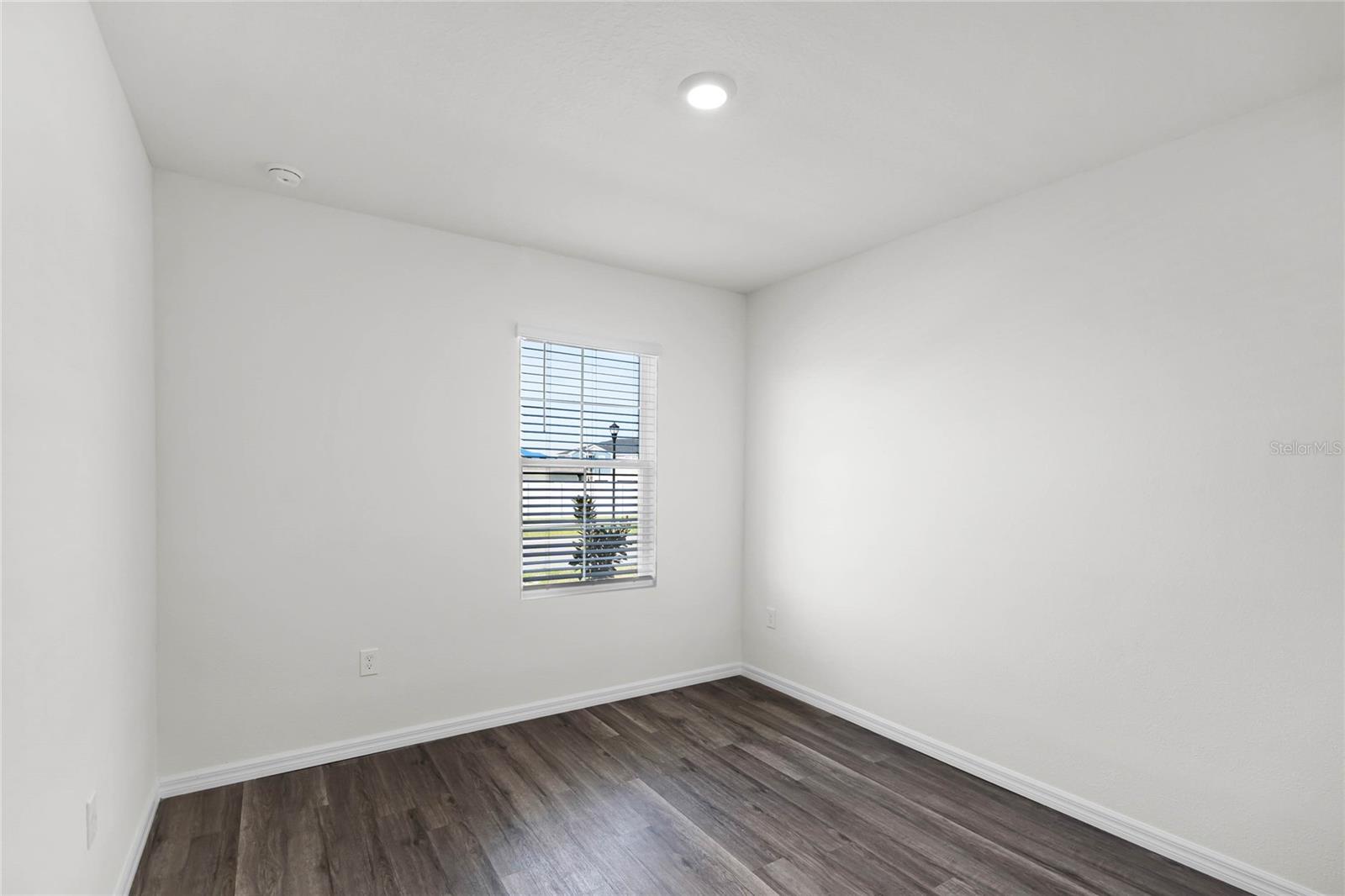 HARMONY ON LAKE ELOISE PHASE 2 - Residential