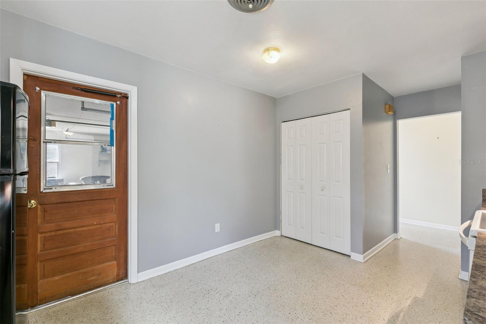 OAKLAND ESTS 2ND SEC - Residential