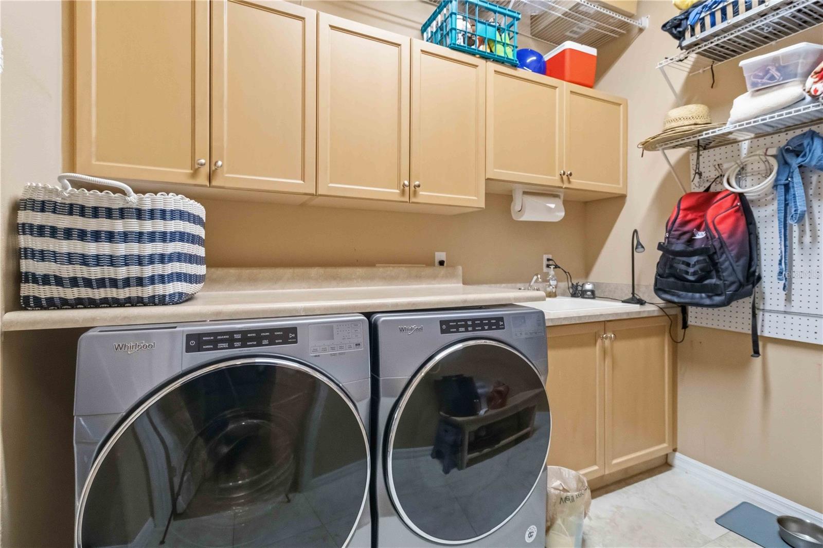 FISHHAWK RANCH PH 2 PARCELS - Residential