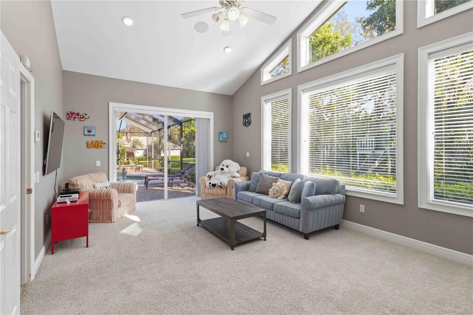 FISHHAWK RANCH PH 2 PARCELS - Residential