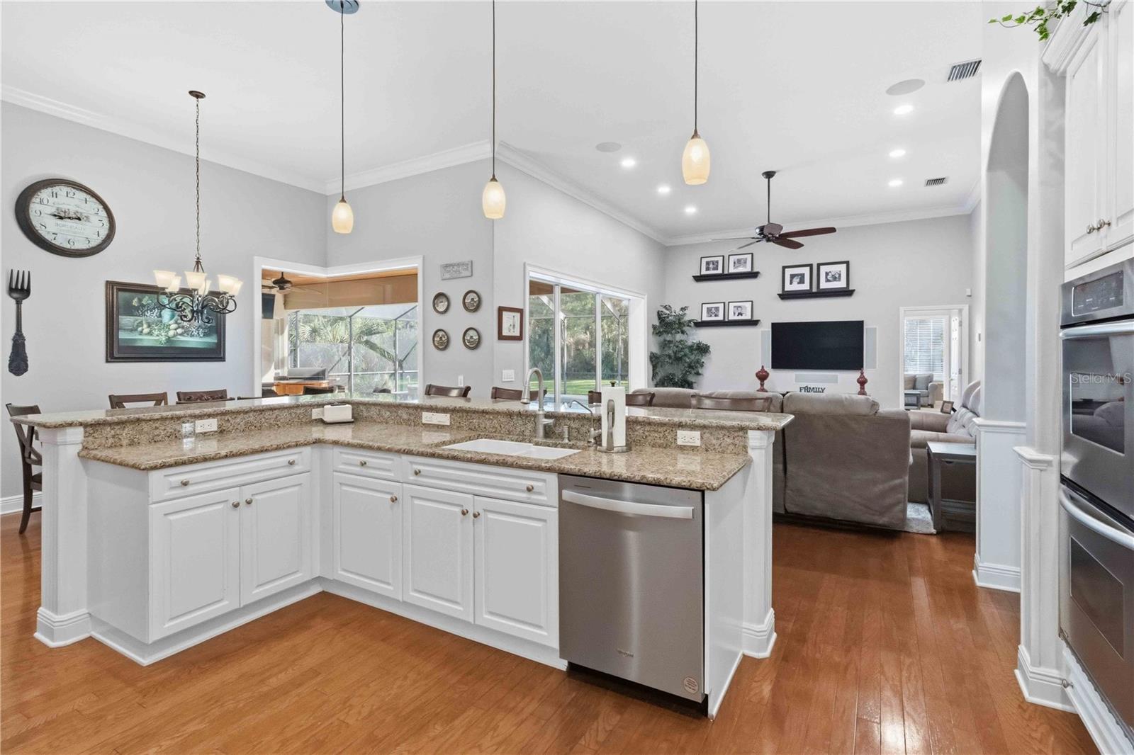 FISHHAWK RANCH PH 2 PARCELS - Residential