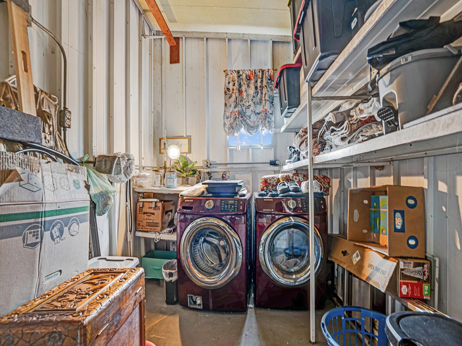 BUENA VISTA MANOR - Residential