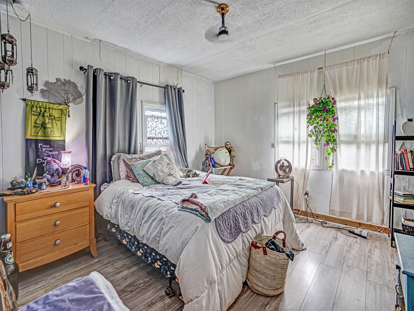 BUENA VISTA MANOR - Residential