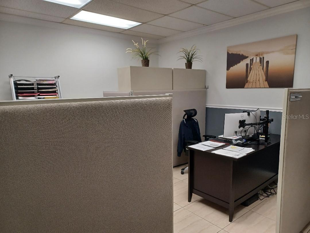 R H P DROUGHTS ADD - Commercial Lease