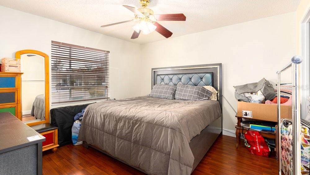 LAUREL HILLS - Residential