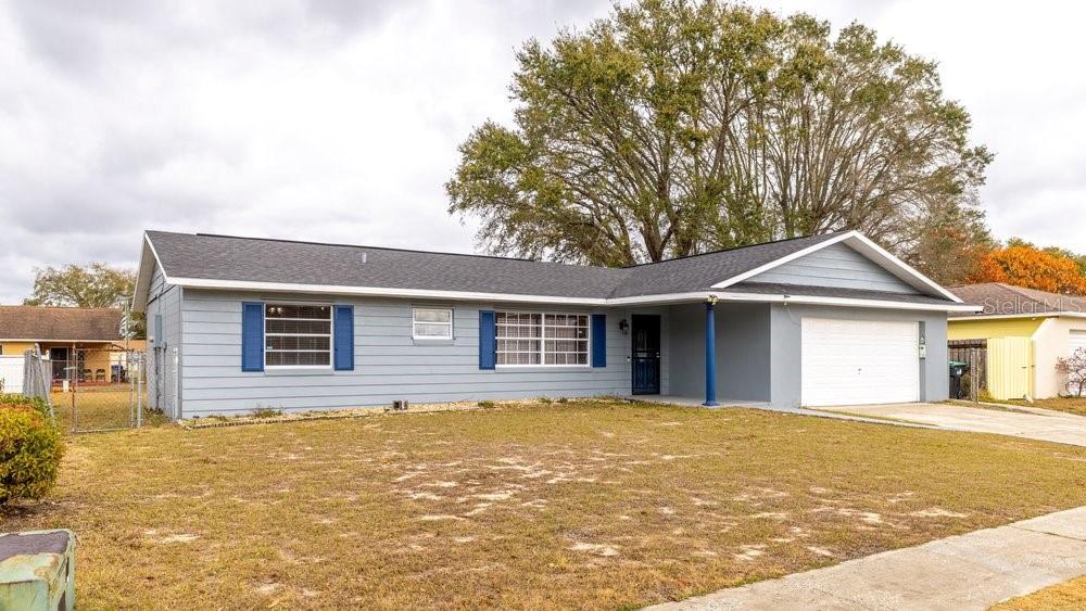 LAUREL HILLS - Residential