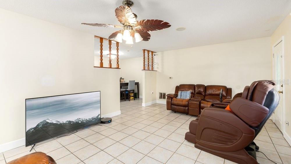 LAUREL HILLS - Residential