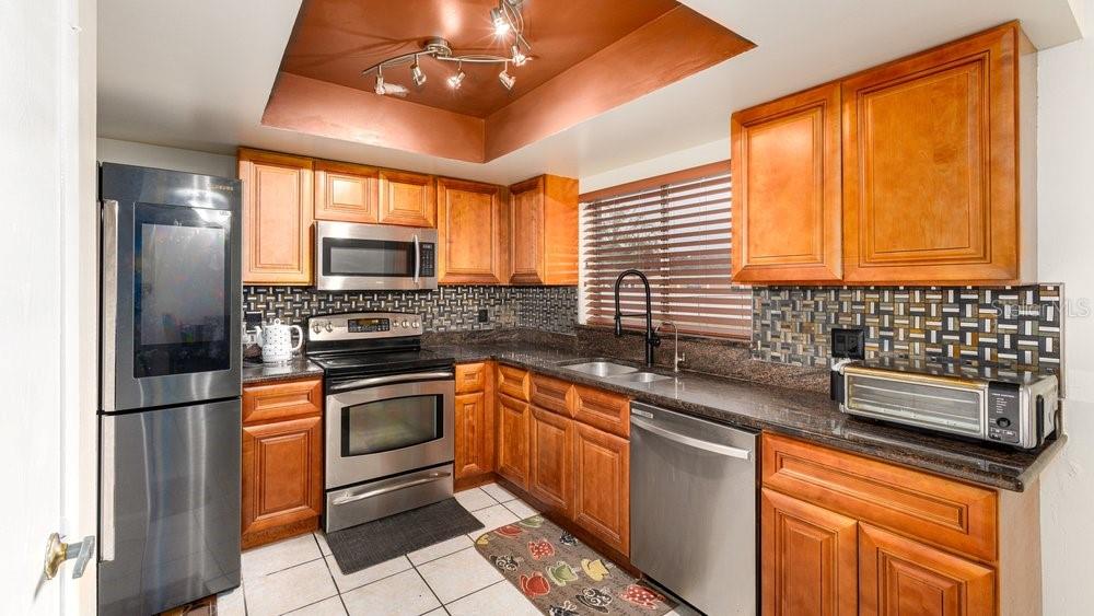 LAUREL HILLS - Residential