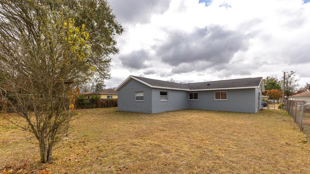 LAUREL HILLS - Residential