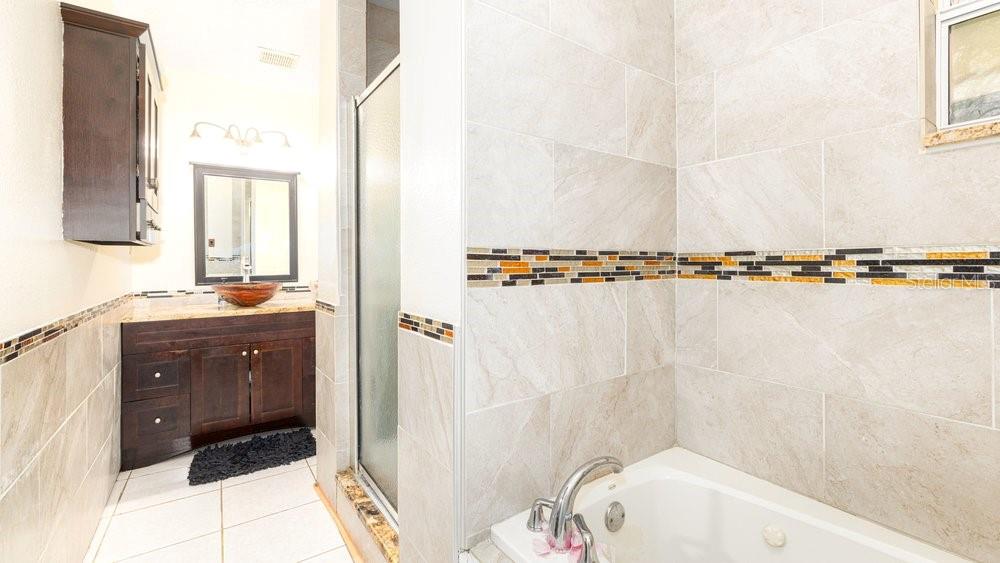 LAUREL HILLS - Residential