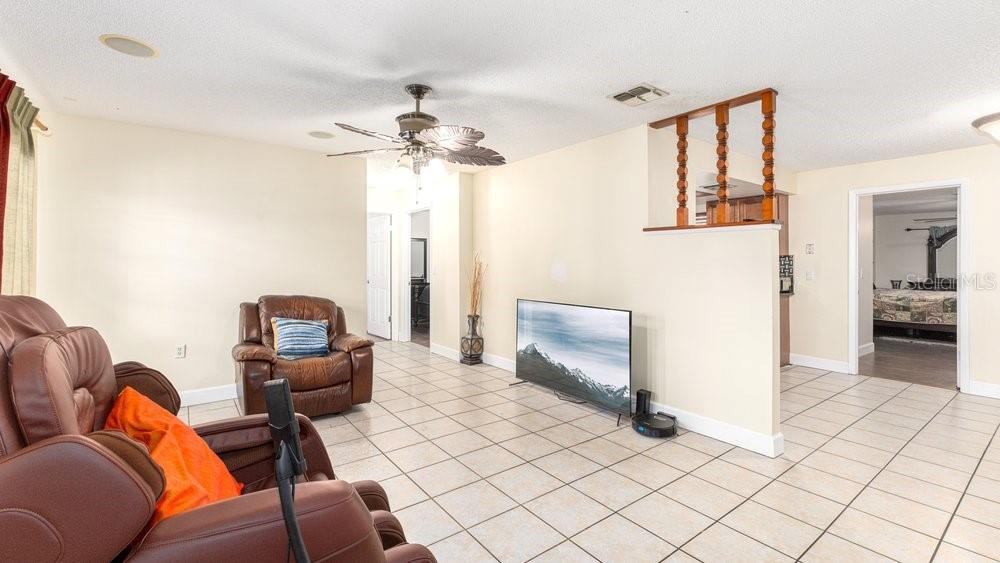 LAUREL HILLS - Residential