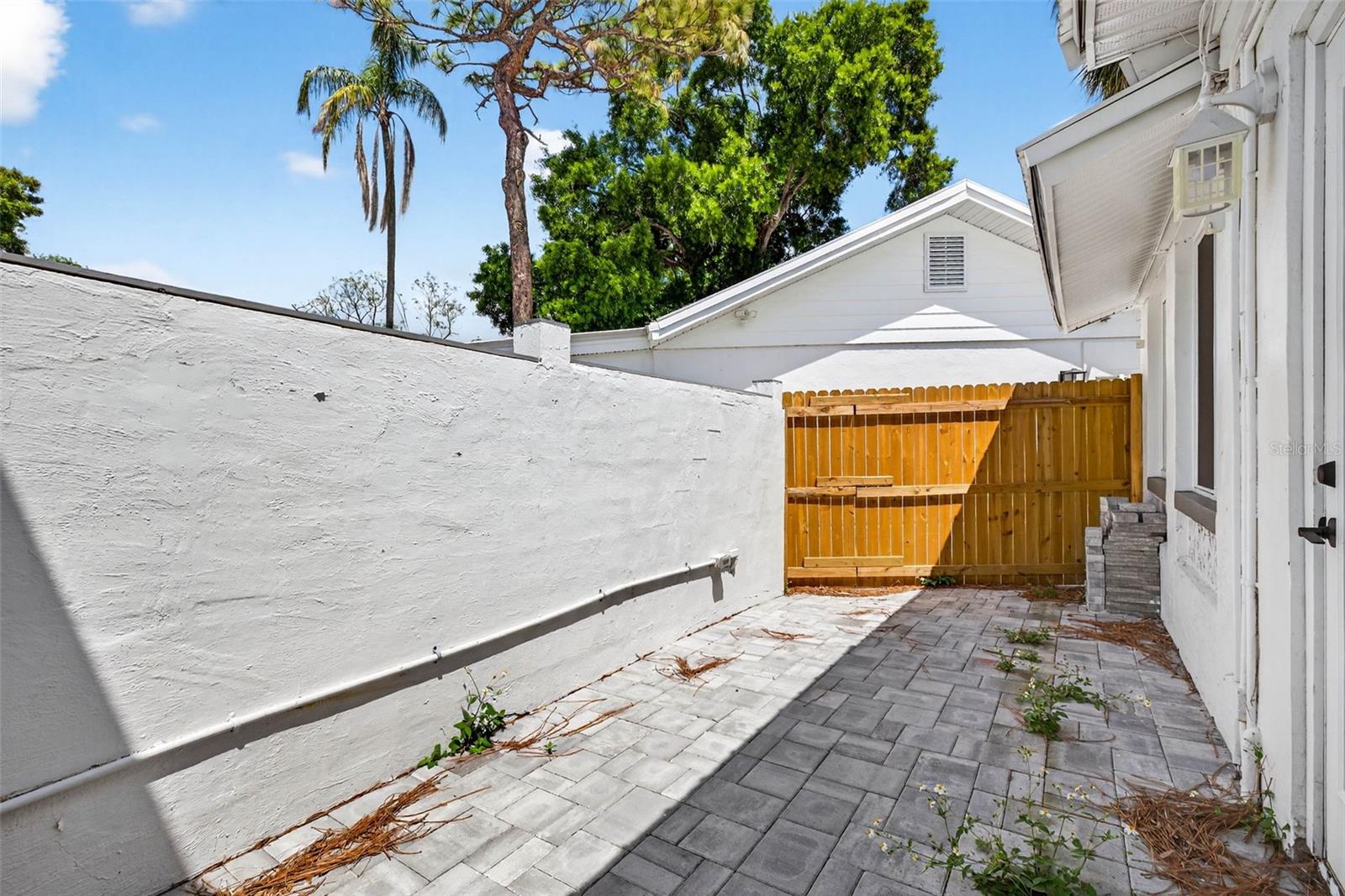 BEL MAR REV UNIT 6 - Residential