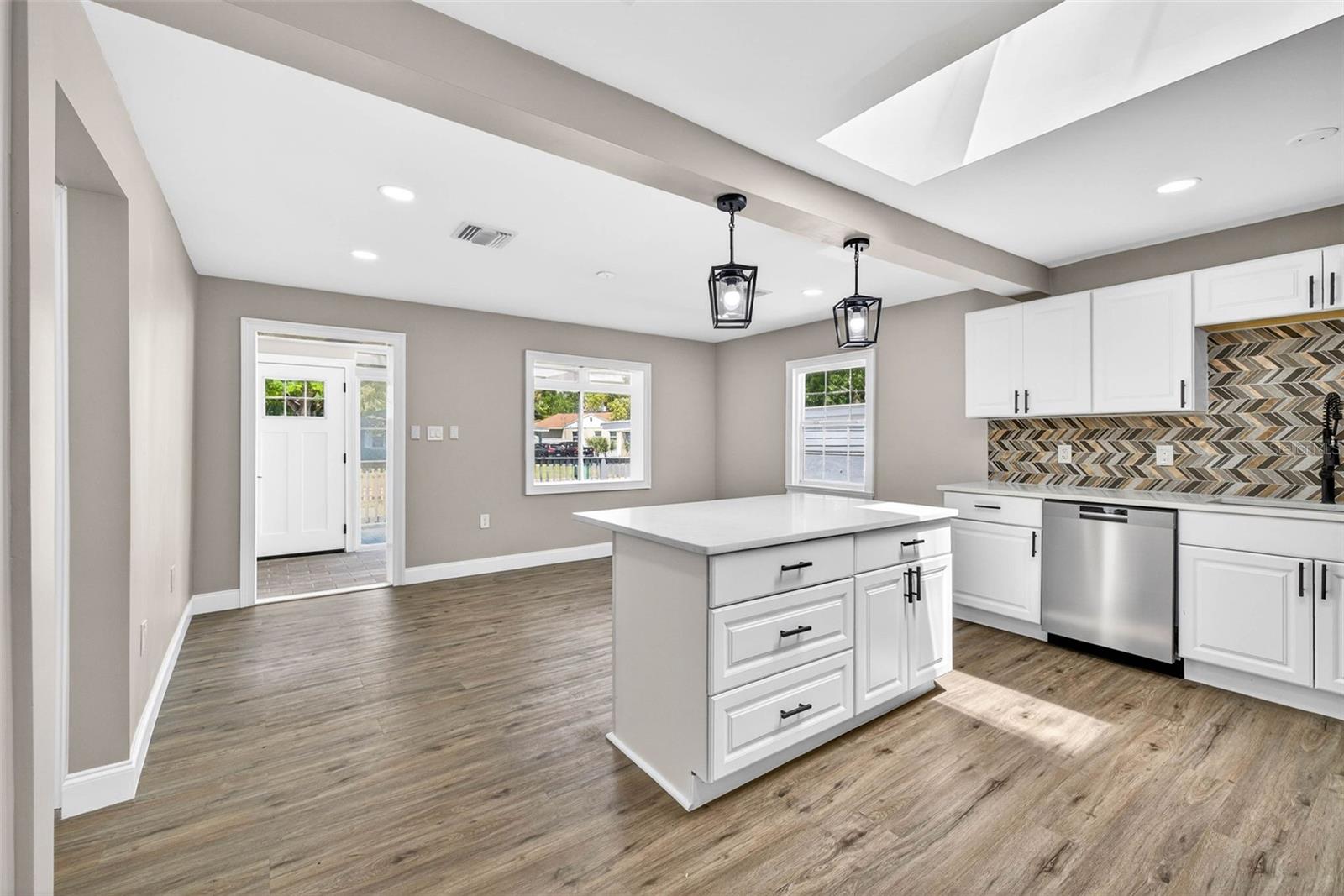 BEL MAR REV UNIT 6 - Residential