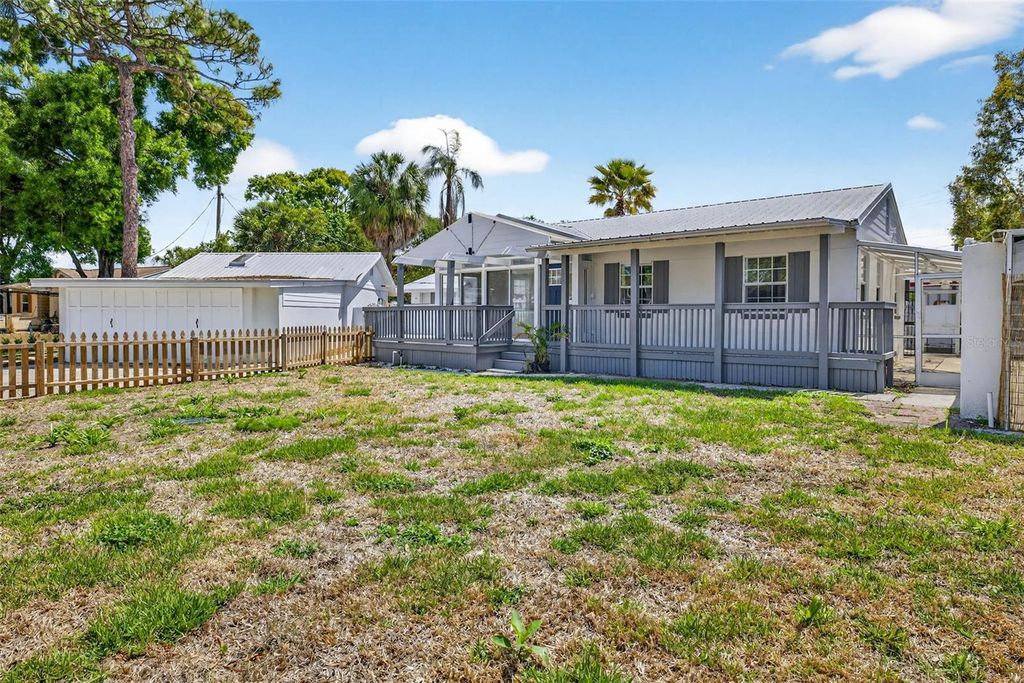 Photo of 3620 E Tampa Circle, Tampa, FL 33629 (MLS # O6395449)