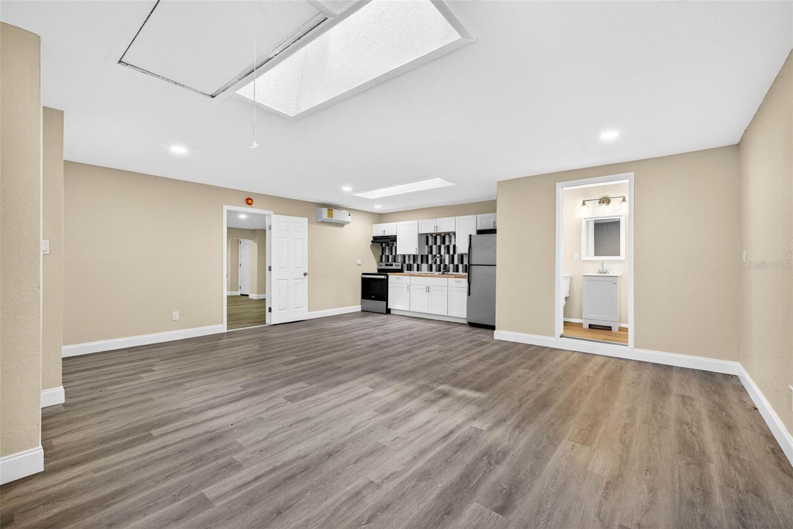 BEL MAR REV UNIT 6 - Residential