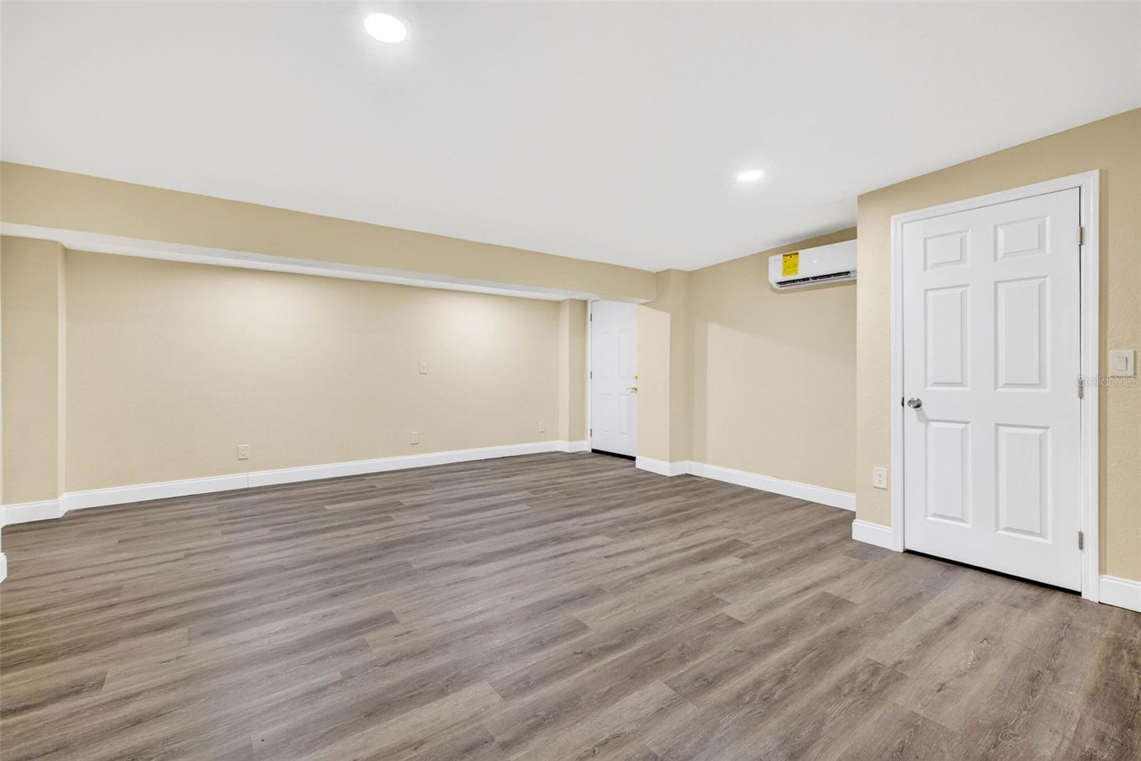 BEL MAR REV UNIT 6 - Residential