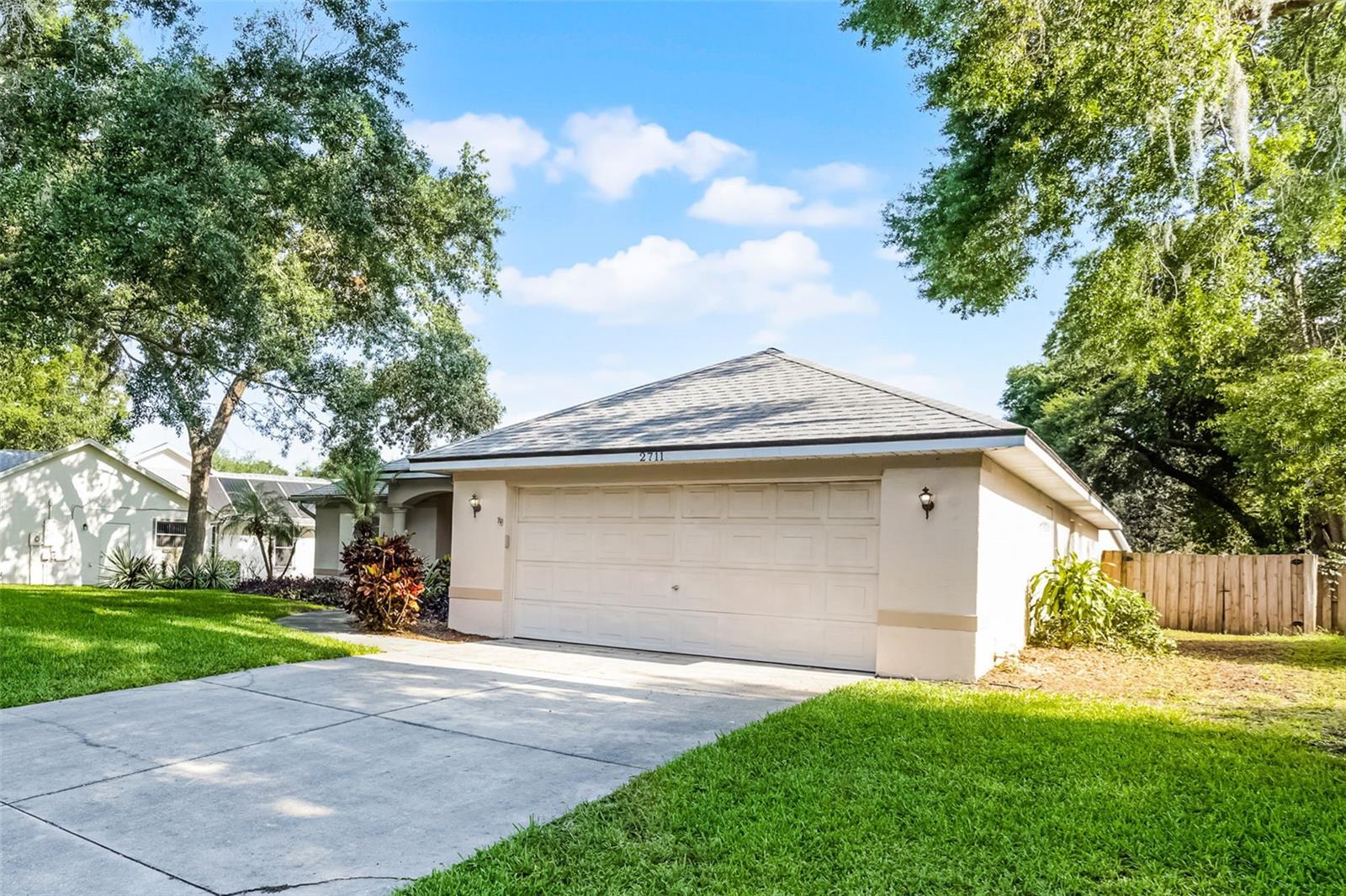 2711 BAYVIEW DRIVE