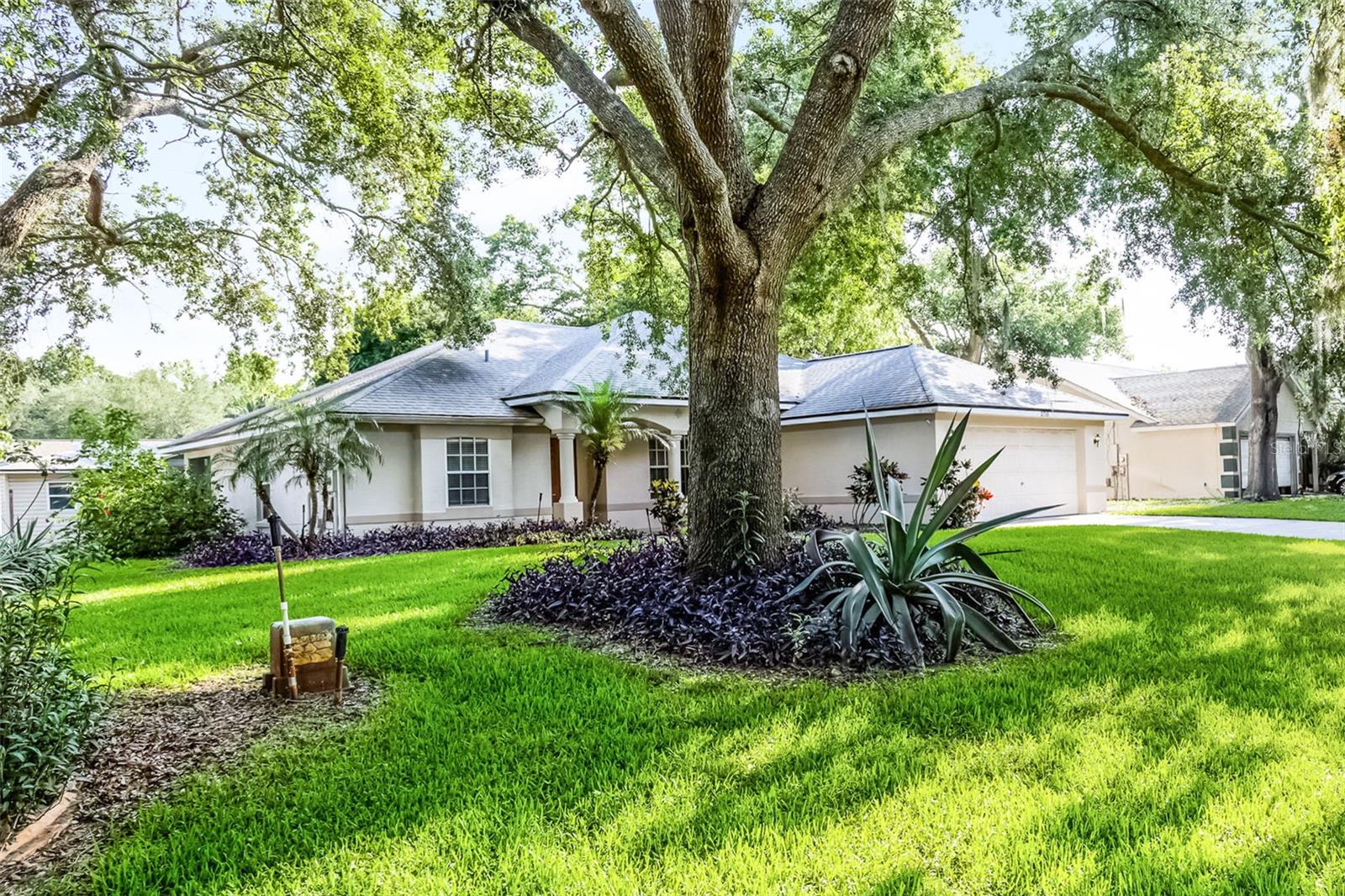 2711 BAYVIEW DRIVE