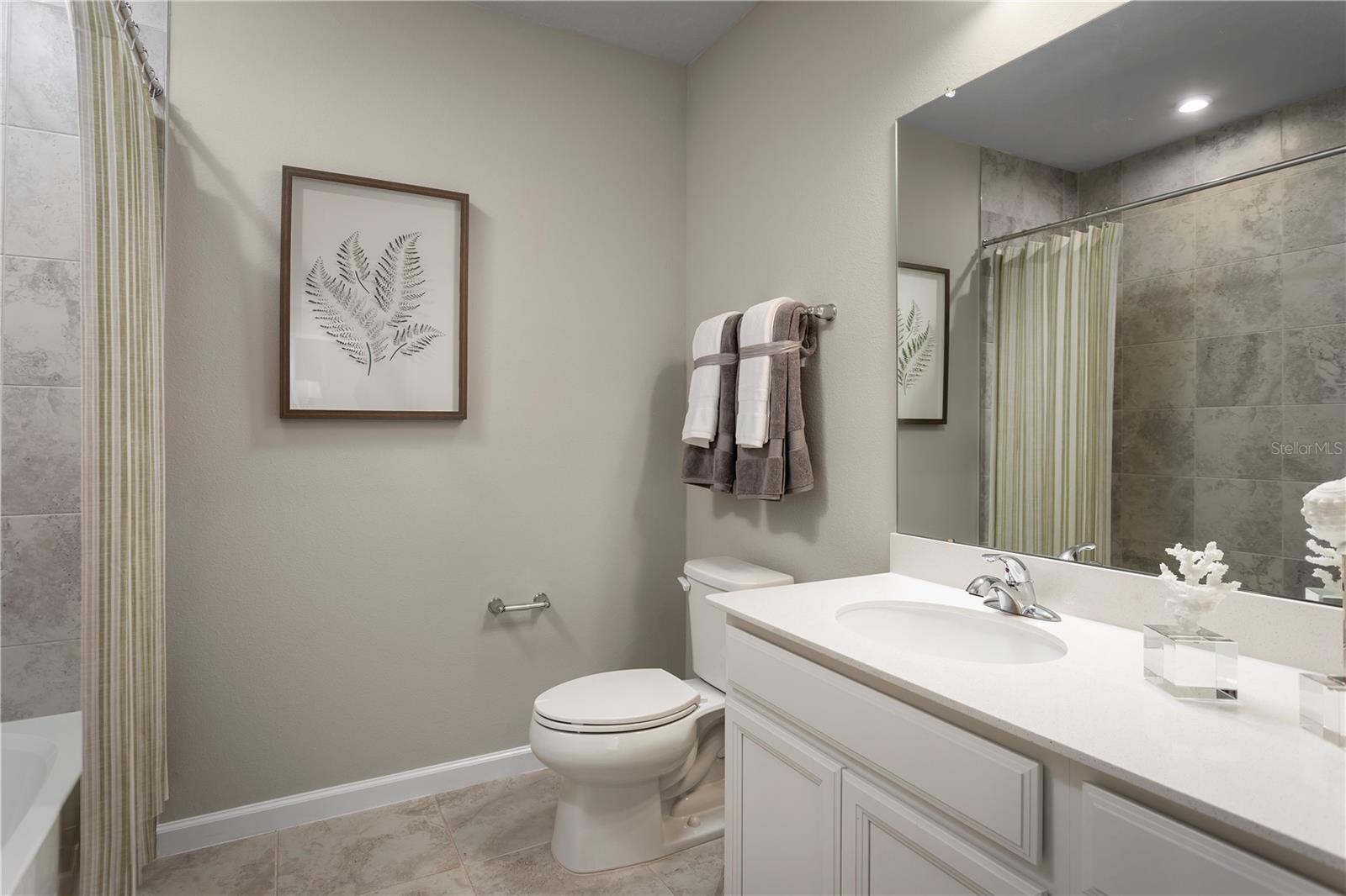 ASHTON COVEY - Residential